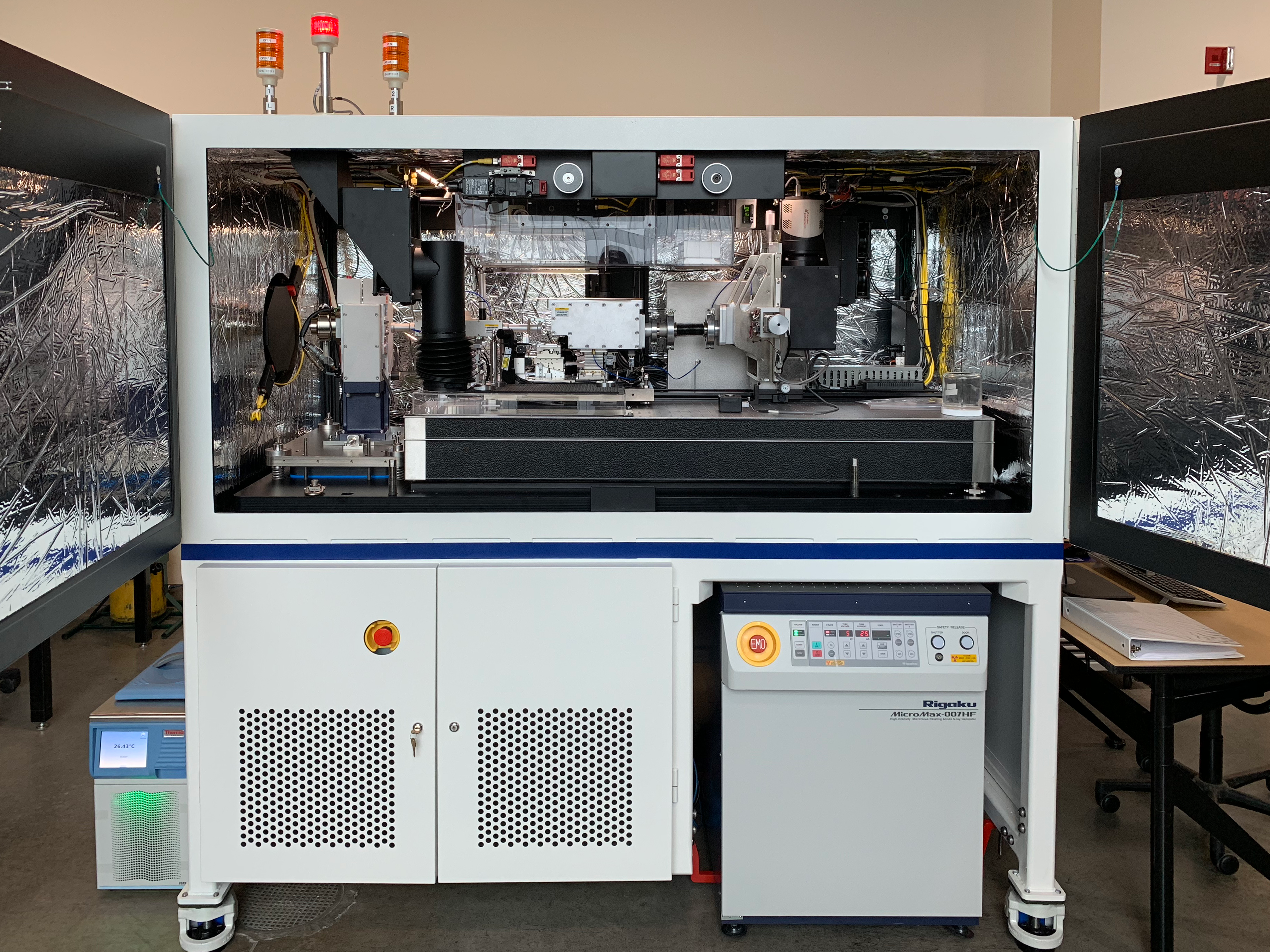 Xradia 810 Ultra used at the Center for Materials Research.