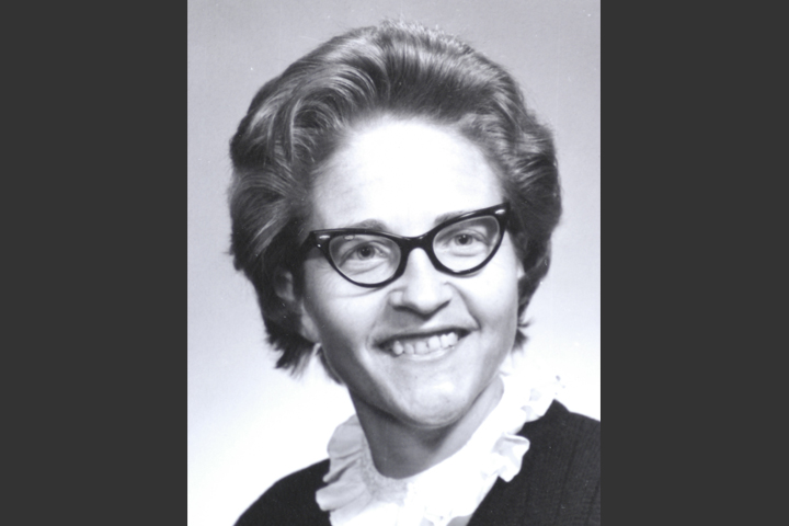 Caroline Engle, 1967 DVM.