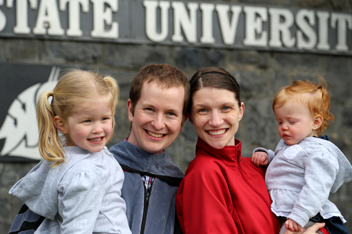Nick Snider (‘14 DVM) with his wife Jennifer and their two daughters.
