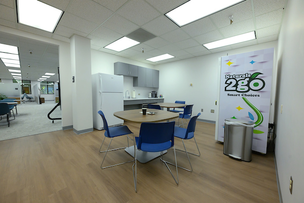 Student Success Center break room with table and chairs