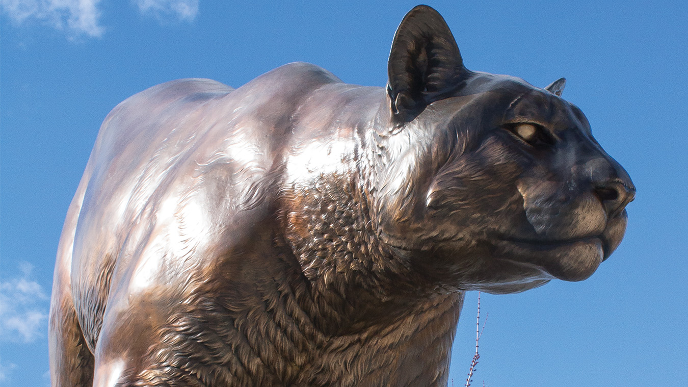 Cougar statue