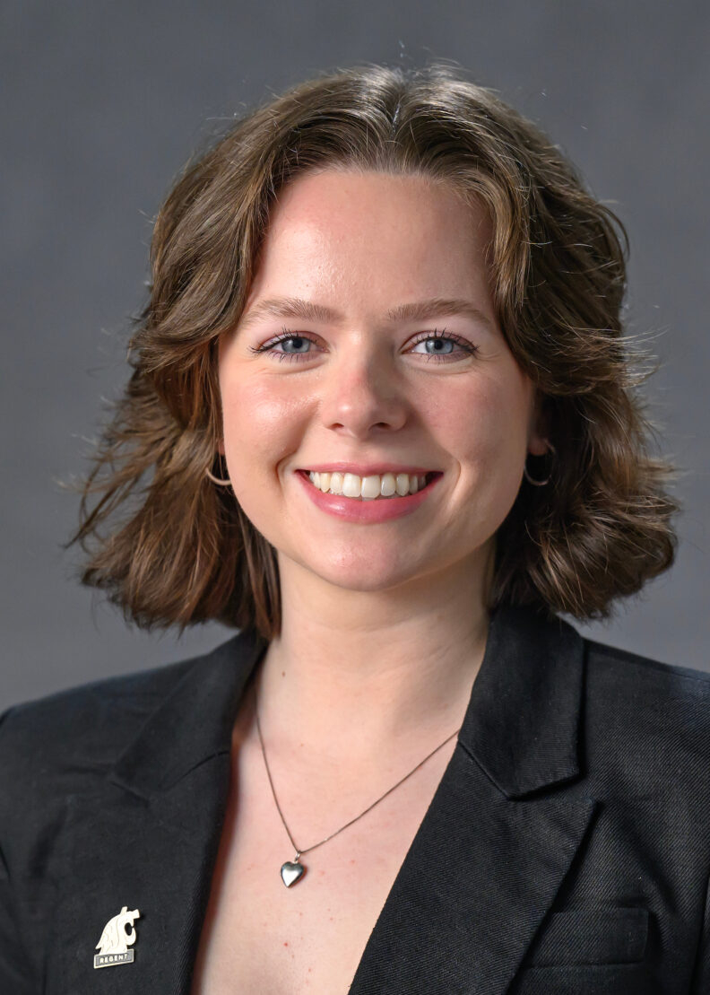 A portrait of Kassandra Vogel