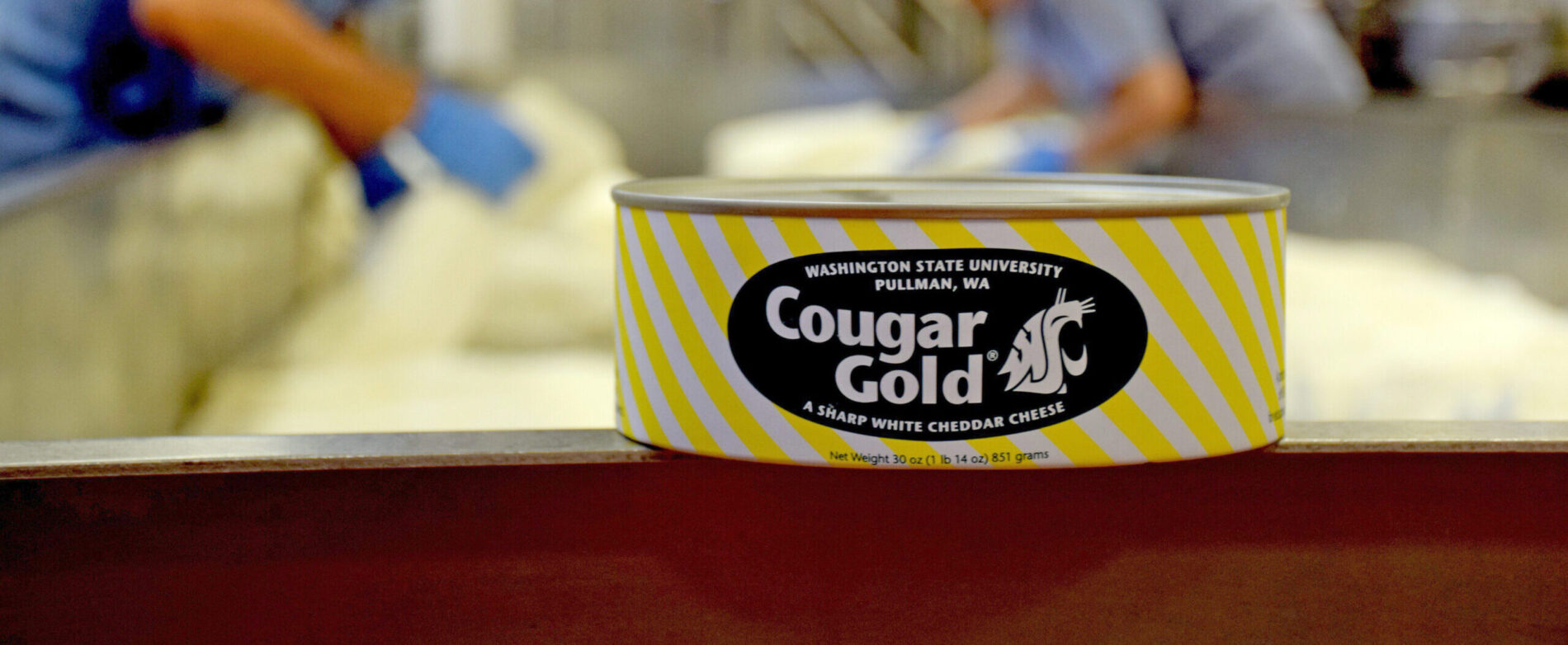 Can of Cougar Gold Cheese