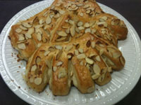 Photo of Golden Bear Claws