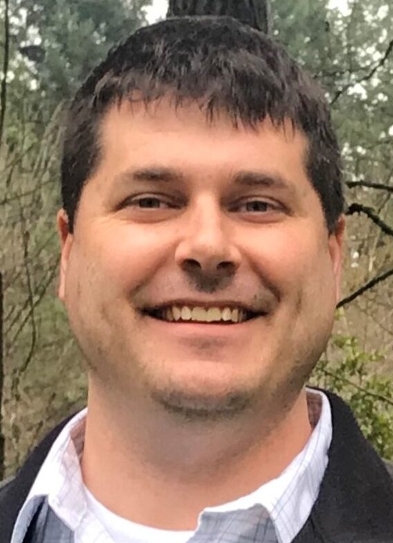 A portrait of Dan Teuteberg.