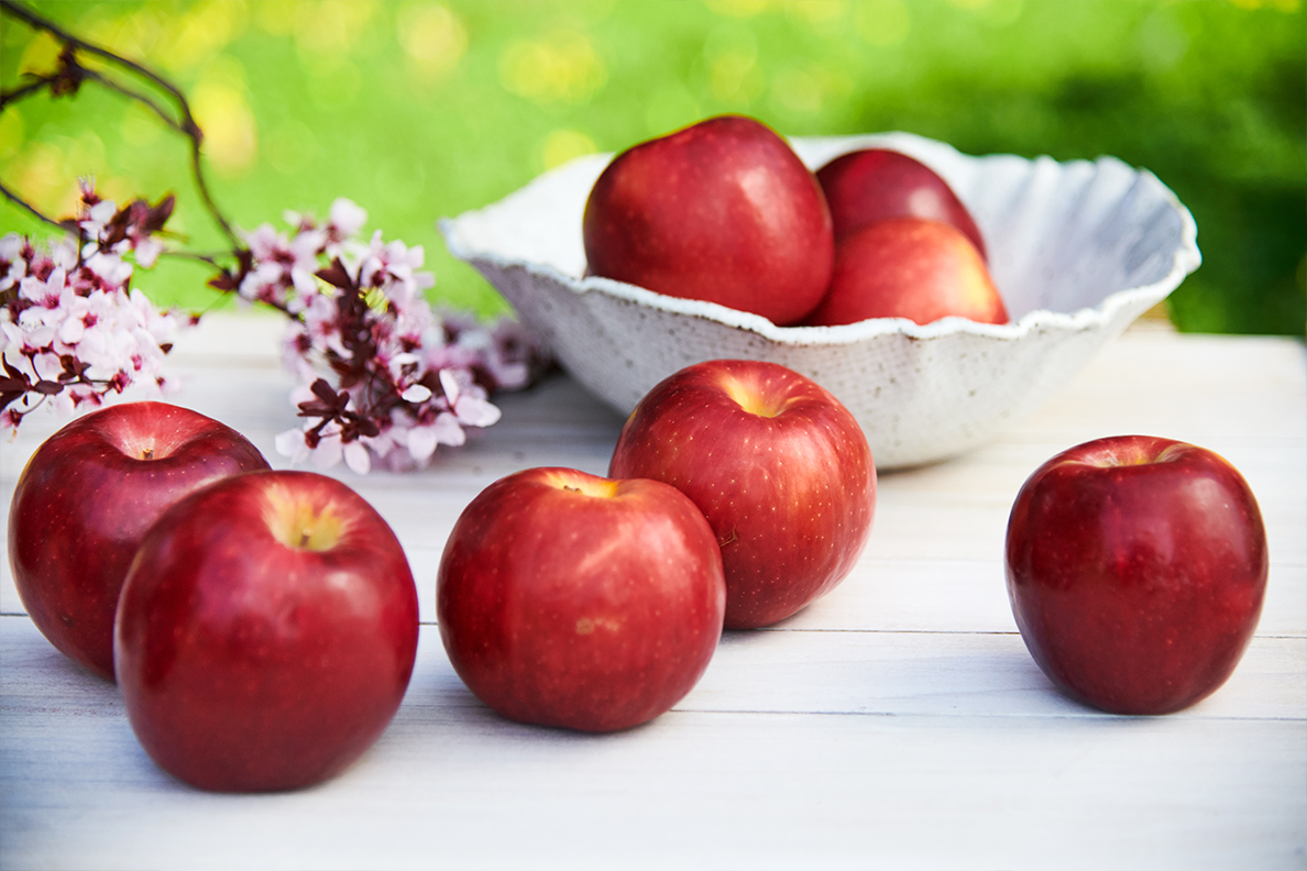 Judges at Good Housekeeping named Washington State University's own Cosmic Crisp® apple a Healthy Snack Award winner for the second summer in a row.