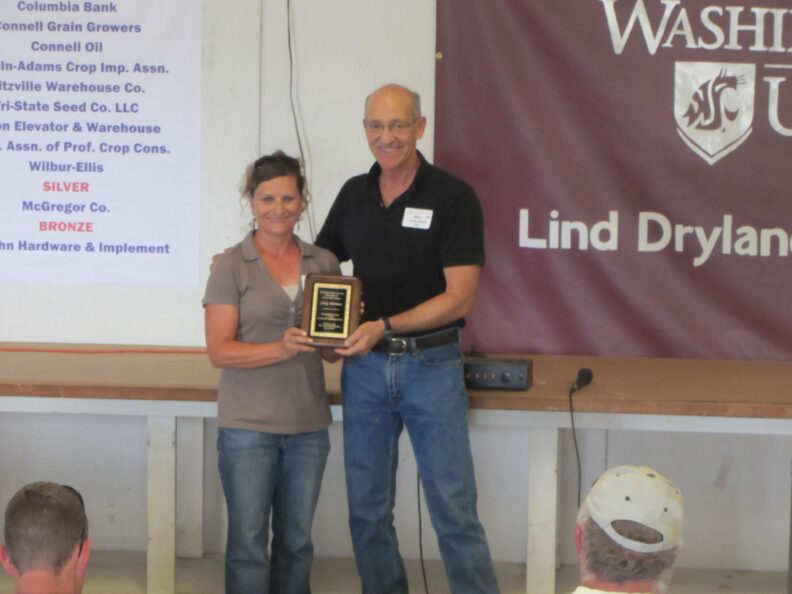 Cindy Warriner and Bill Schillinger at Field Day.