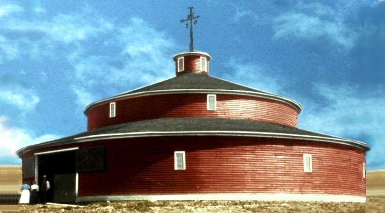 Photograph - exterior of the Manning Barn